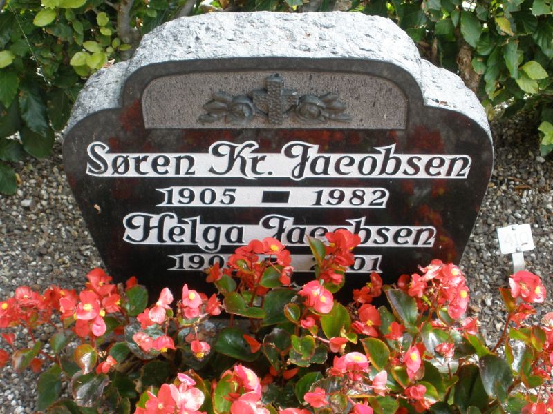 Helga  Jacobsen .JPG